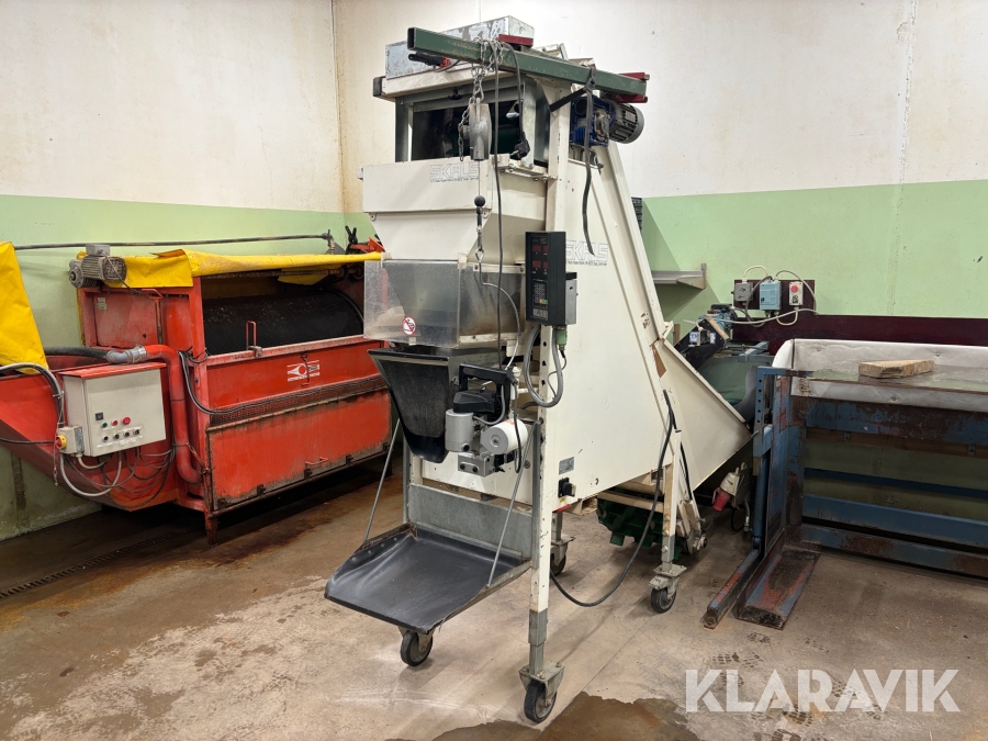 Paketeringsmaskin Skals AM422
