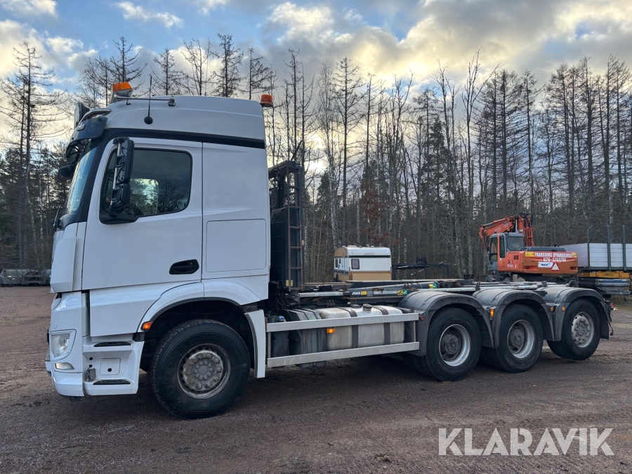 Lastväxlare Mercedes-Benz Arocs 12.8