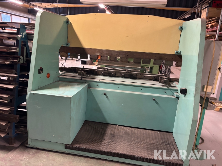 Promecam Rc80 Kantpress hydraulisk Promecam RG 80, Varberg, Klaravik aukti