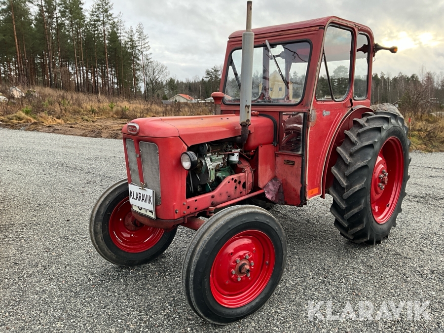 Traktor Bolinder-Munktell BM 320