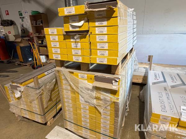 Laminatgolv ca 160m2