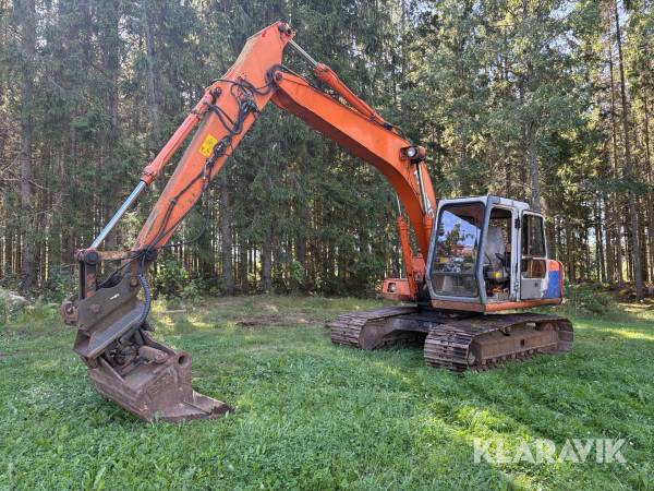 Grävmaskin Fiat-Hitachi FH130.3 med redskap