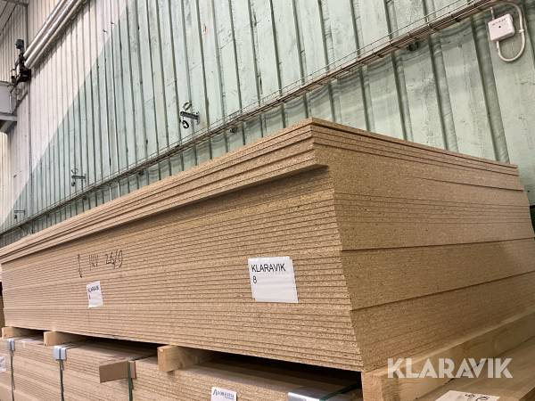 Spånskiva Forestia 43 st, 12x1200x3000 mm. ca 150 m2