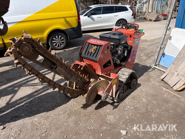 Kedjegrävare Ditch Witch C16X