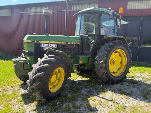 Traktor John Deere 3650