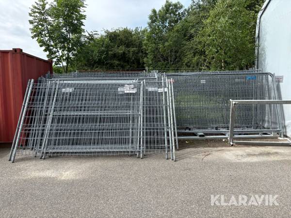 Byggstängsel med basfötter