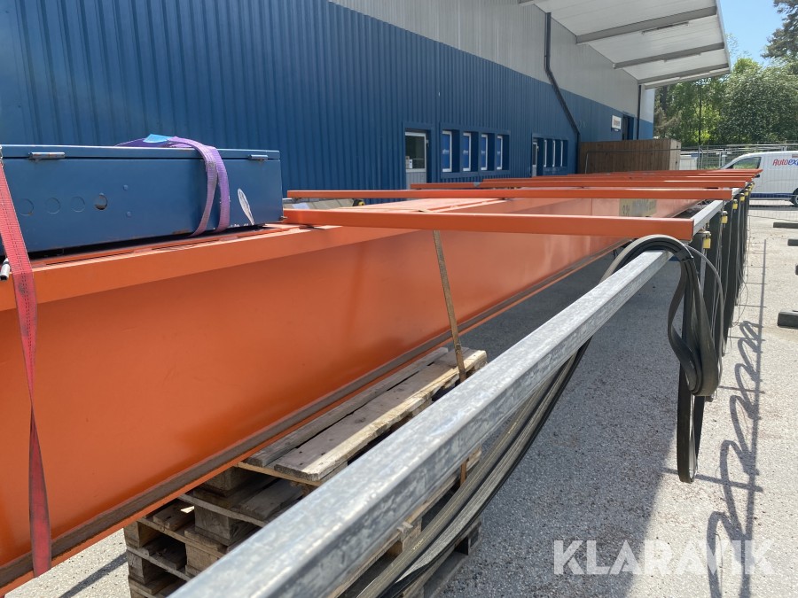 Klaravik Auktioner | Travers Mannesmann Demag Ekke 250/3150 3,5 ton