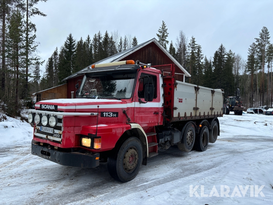 Lastbil Scania 113H 360, Tridem 4 axlad