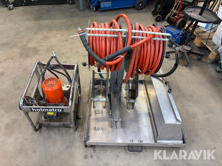 Pump och slang för räddningsvektyg Holmatro