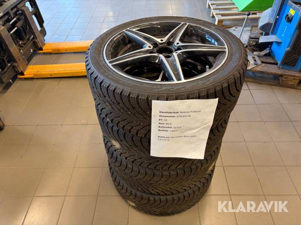Däck och fälg Mercedes C43 AMG 225/45R18 4st