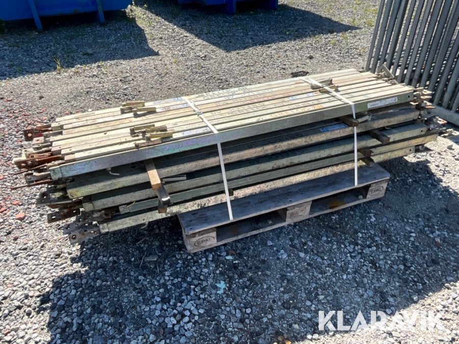 Väggstöd Pa-So parti om 50st, Södertälje, Klaravik auktioner