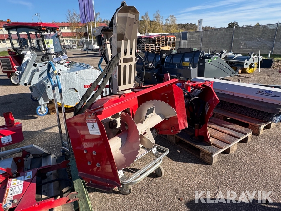 Snöslunga Ventrac LX423