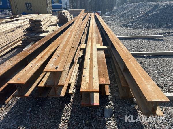 Parti med stålbalk HE240B