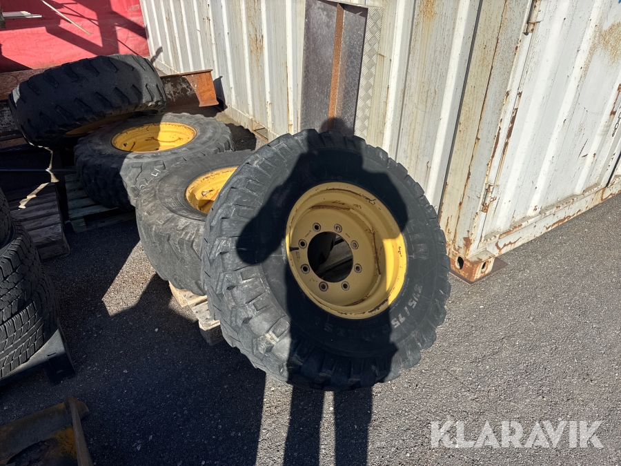 Entreprenaddäck GKN wheels 4st
