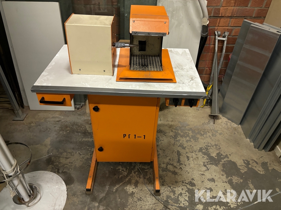 Slipmaskin med sug för återvinning PT 1-1