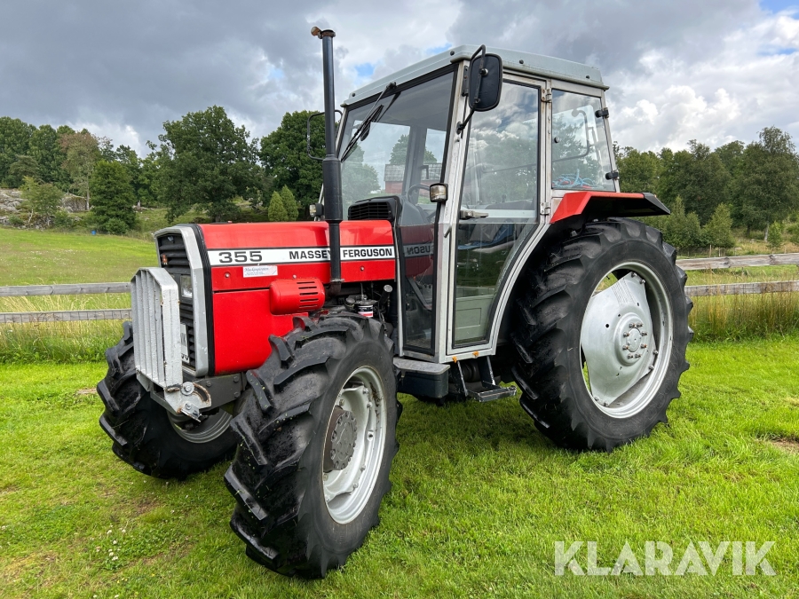 Traktor Massey Ferguson MF 355-4WD