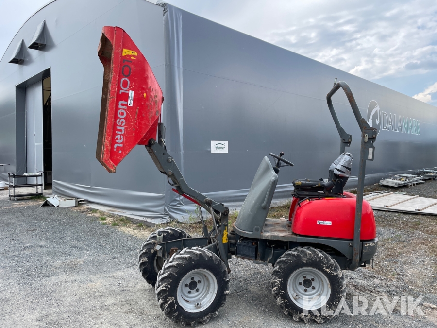 Dumper Neuson 1001 Höglyftande