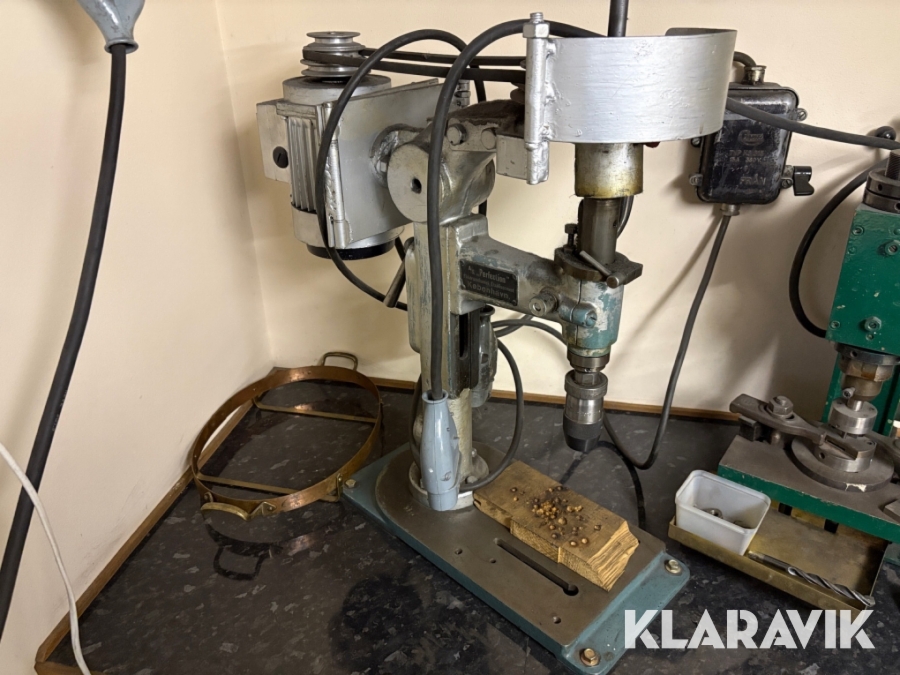 Bänkborrmaskin A/S Perfection