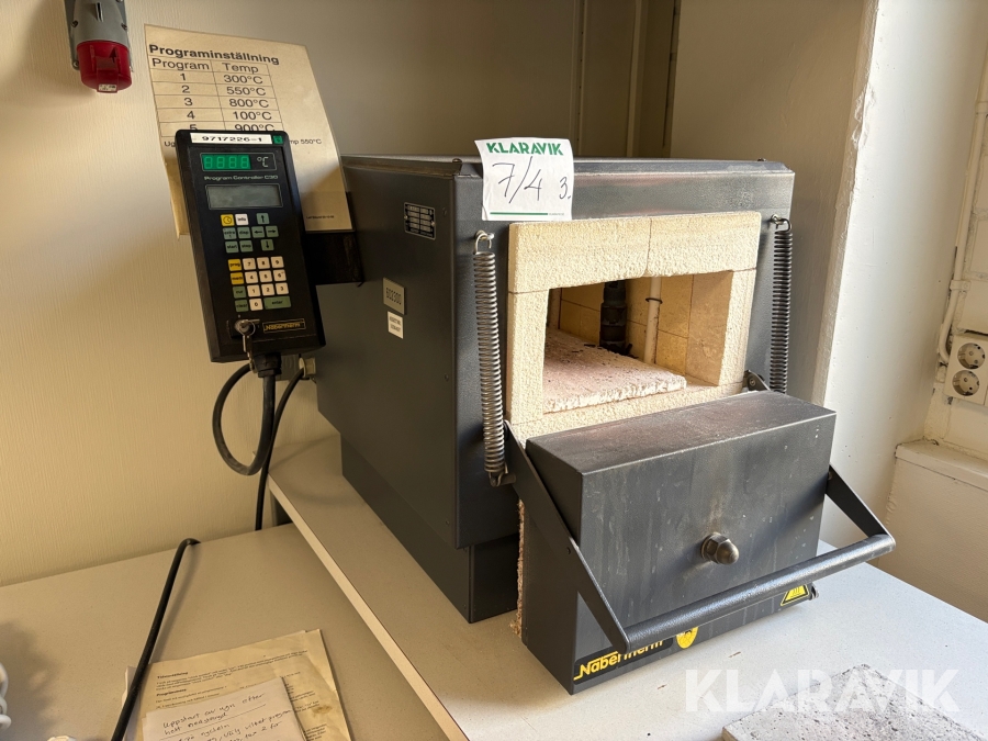 Industriugn Nabertherm N11/R