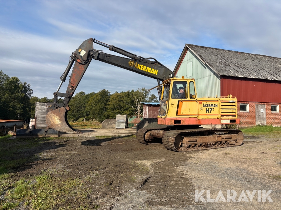 Grävmaskin Åkerman H7c med redskap