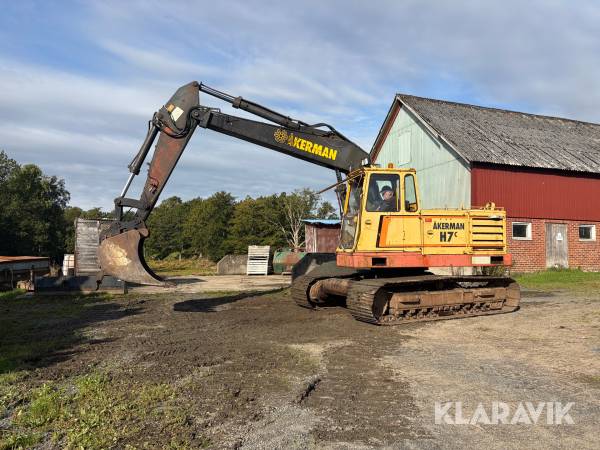 Grävmaskin Åkerman H7c med redskap