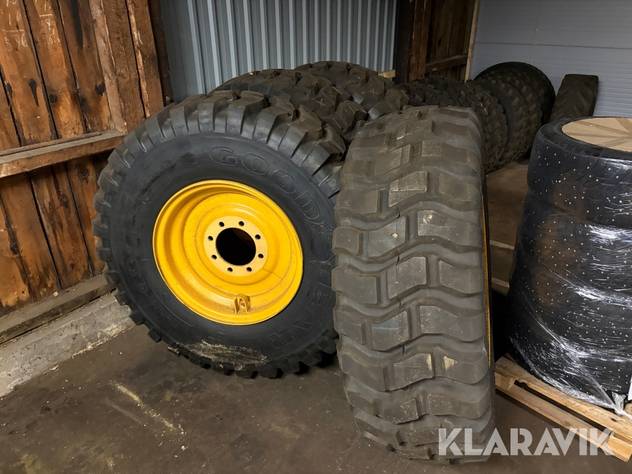 Entreprenadhjul 17,5 R25 Volvo L45 4st