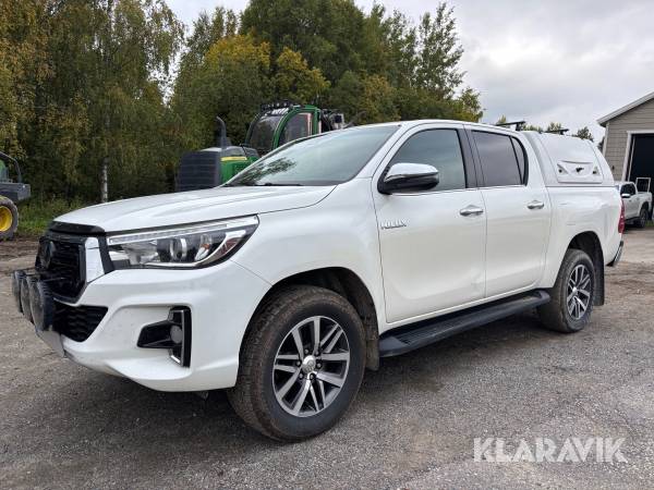 Pickup Toyota Hilux 2.4 D 4WD (150hk)