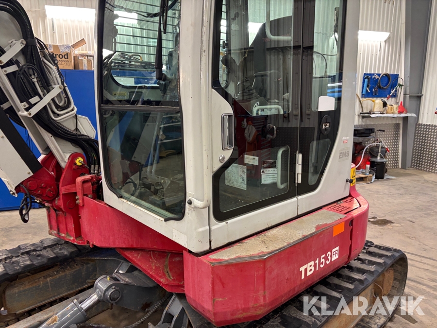 Grävmaskin Takeuchi TB153FR med rototilt och skopa