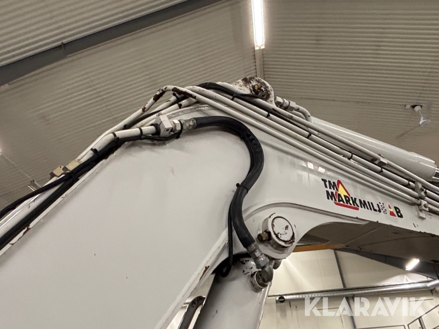 Grävmaskin Takeuchi TB153FR med rototilt och skopa