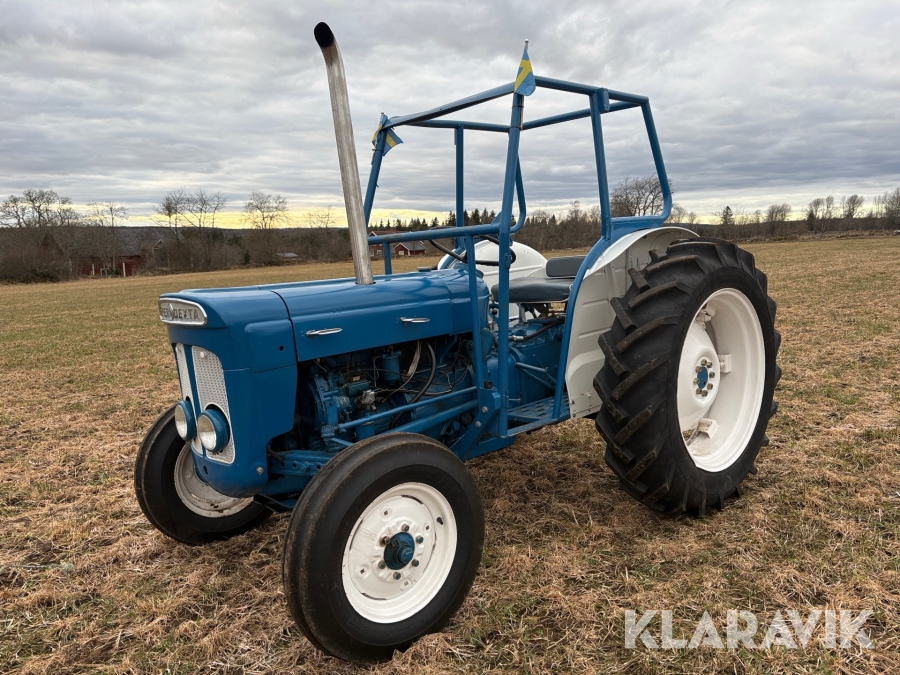 Veterantraktor Ford Fordson Super Dexta Turbo