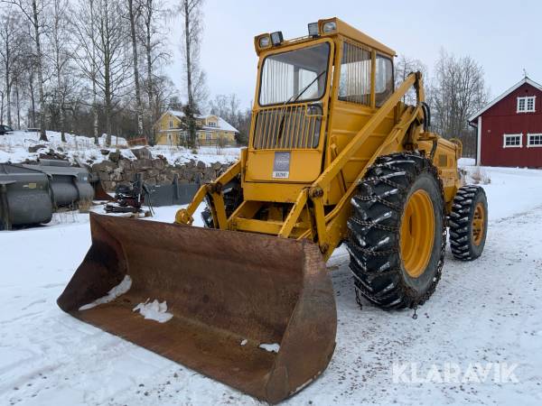 Baklastare Volvo BM LM 621 med adapter och skopor