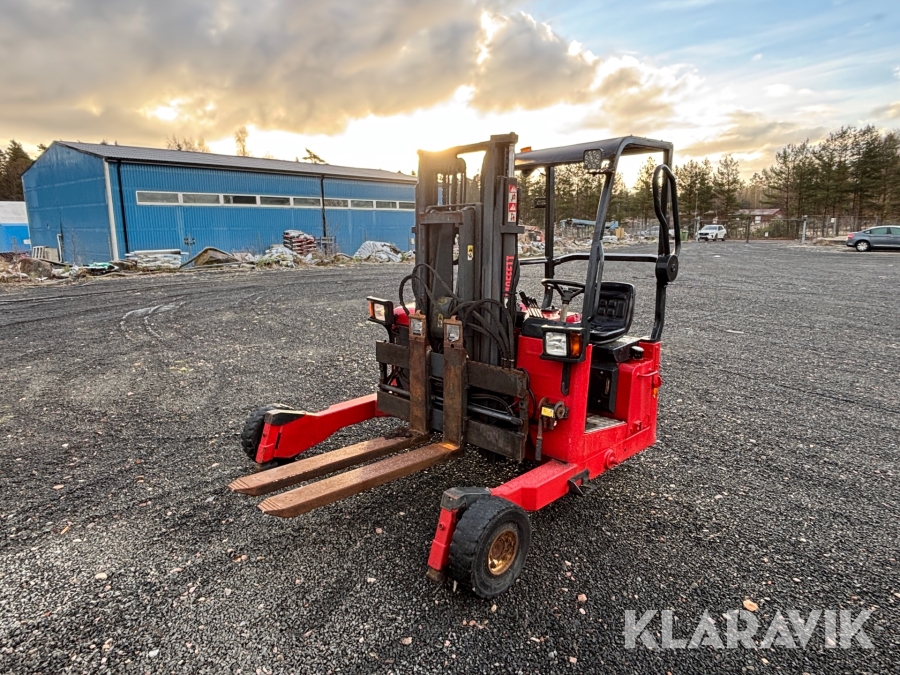 Påhängstruck Moffett M4 25.3 PF