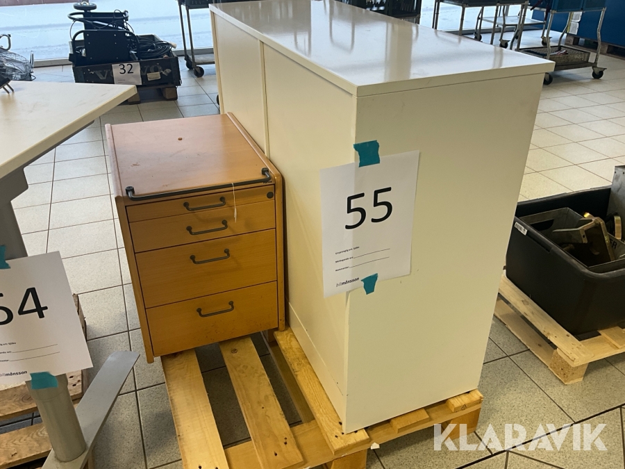 Kontorskåp med skjutdörrar