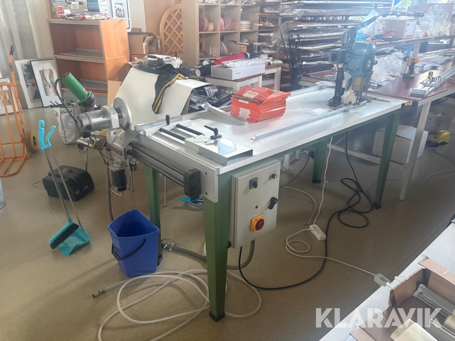 Maskin för tillverkning av plissegardiner Sunlight