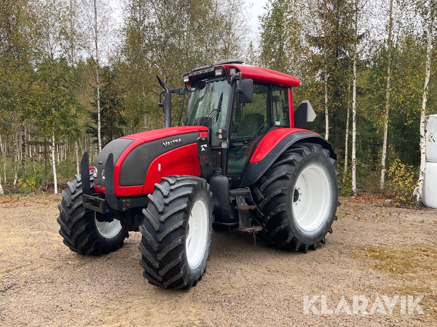 Traktor Valtra C90