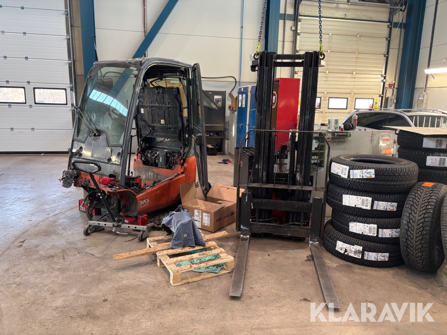 Truck Toyota Traigo 48 16