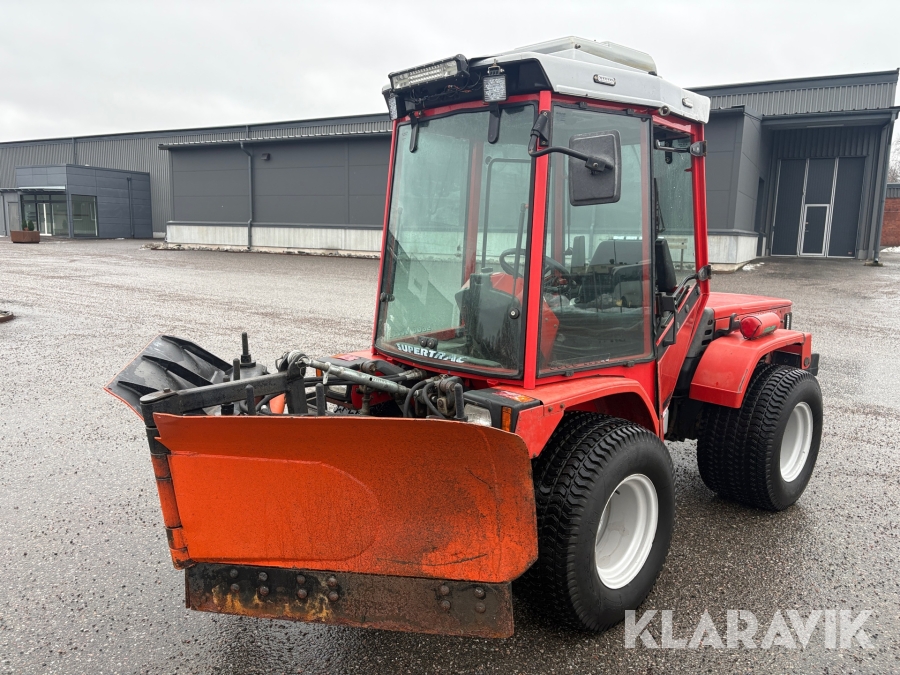 Redskapsbärare Antonio Carraro Supertrac 5600