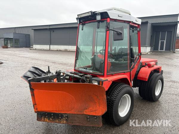 Redskapsbärare Antonio Carraro Supertrac 5600
