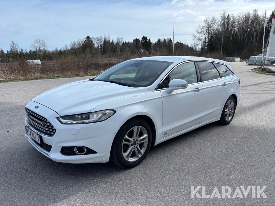 Ford Mondeo V Turnier 2.0 TDCi 4x4