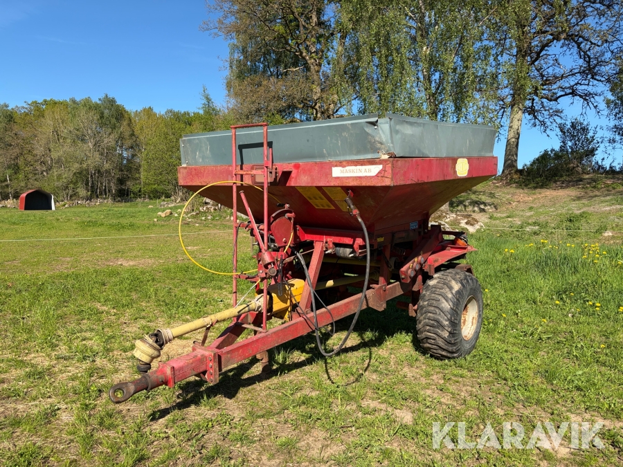 Gödningsspridare Bredal B3