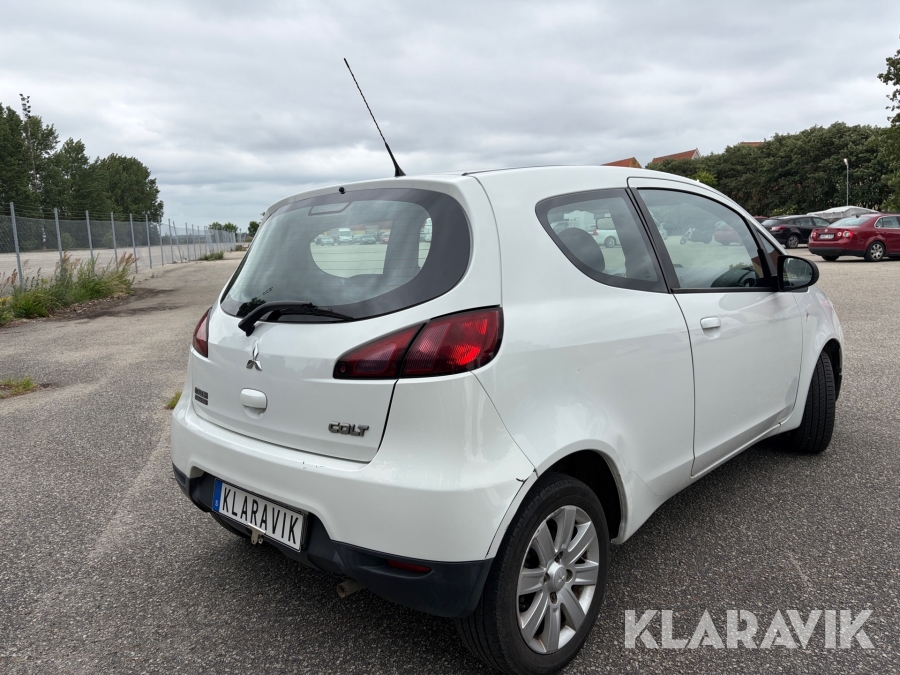 Mitsubishi Colt