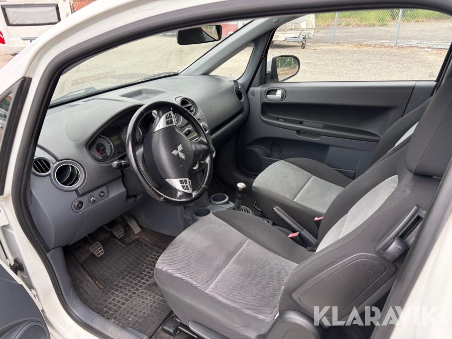 Mitsubishi Colt
