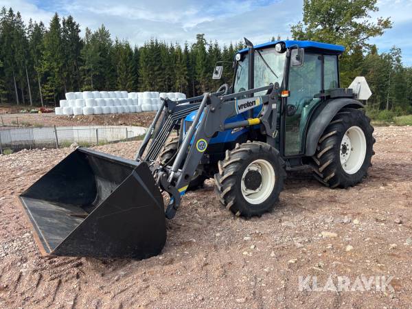 Traktor New Holland TN60DA med frontlastare