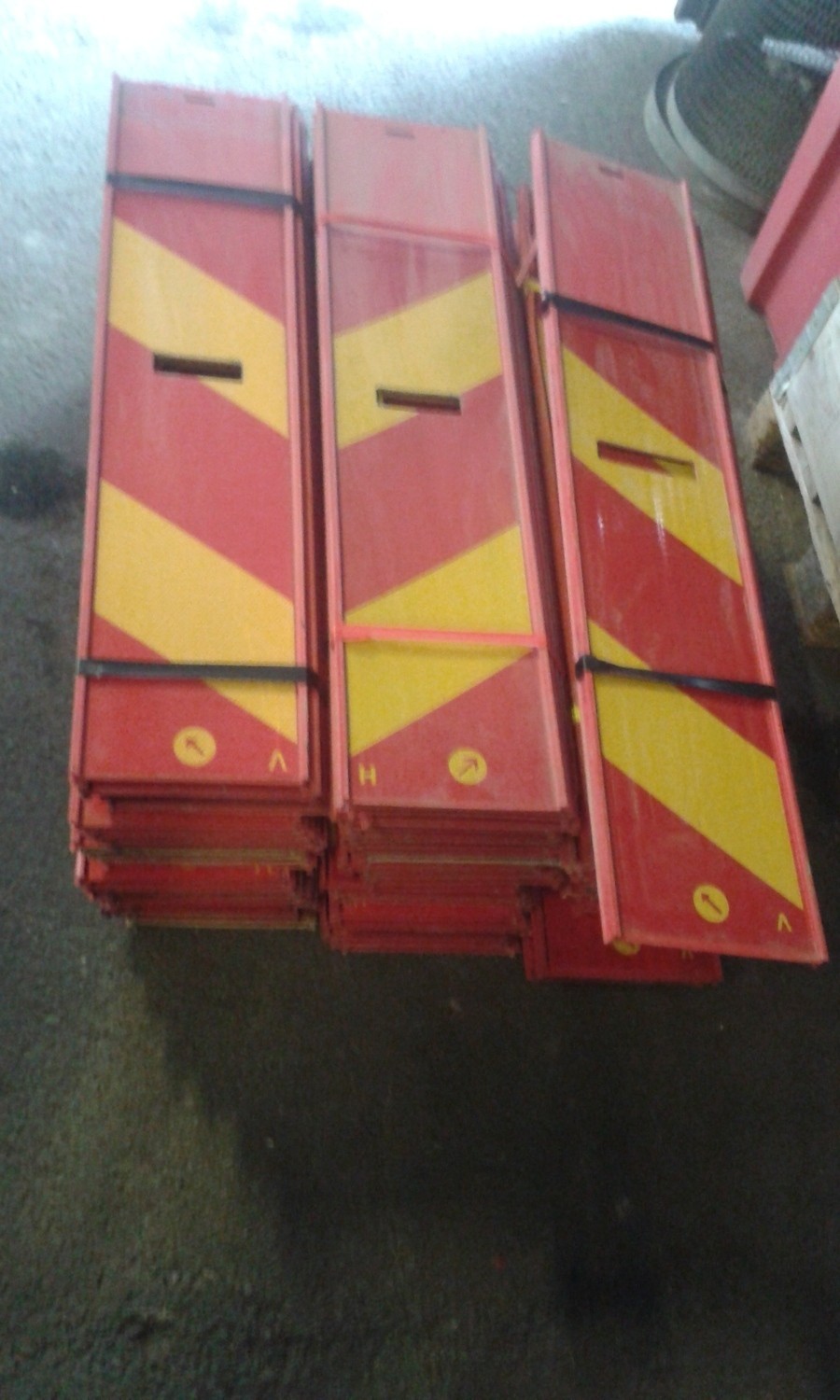 Sidomarkeringsskärmar