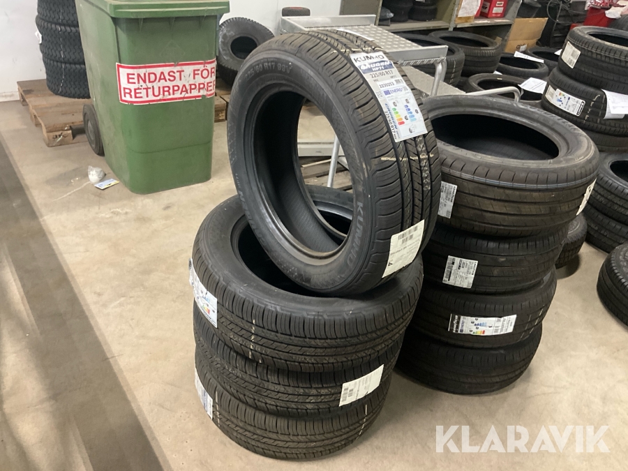 Personbilsdäck/Sommar Kumho Crugen HP71 225/60R17 4st (nya)