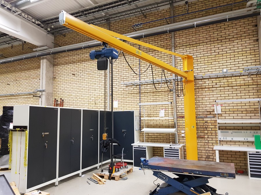 Pelarsvängkran 500 kg