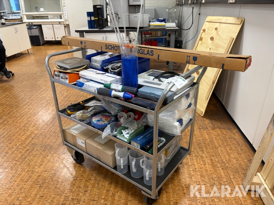 Labbutrustning parti