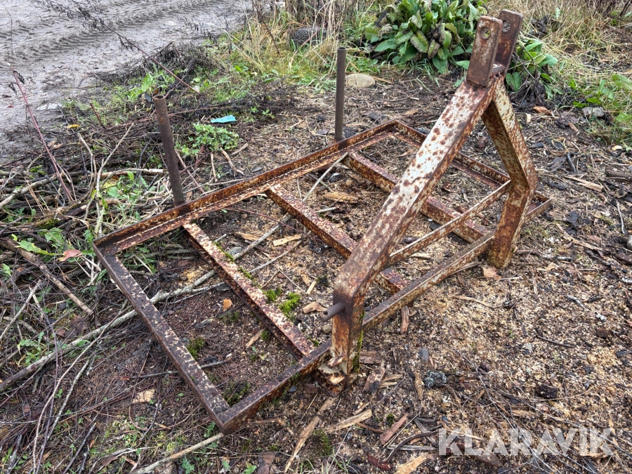 Lastbrygga med Trepunktsfäste