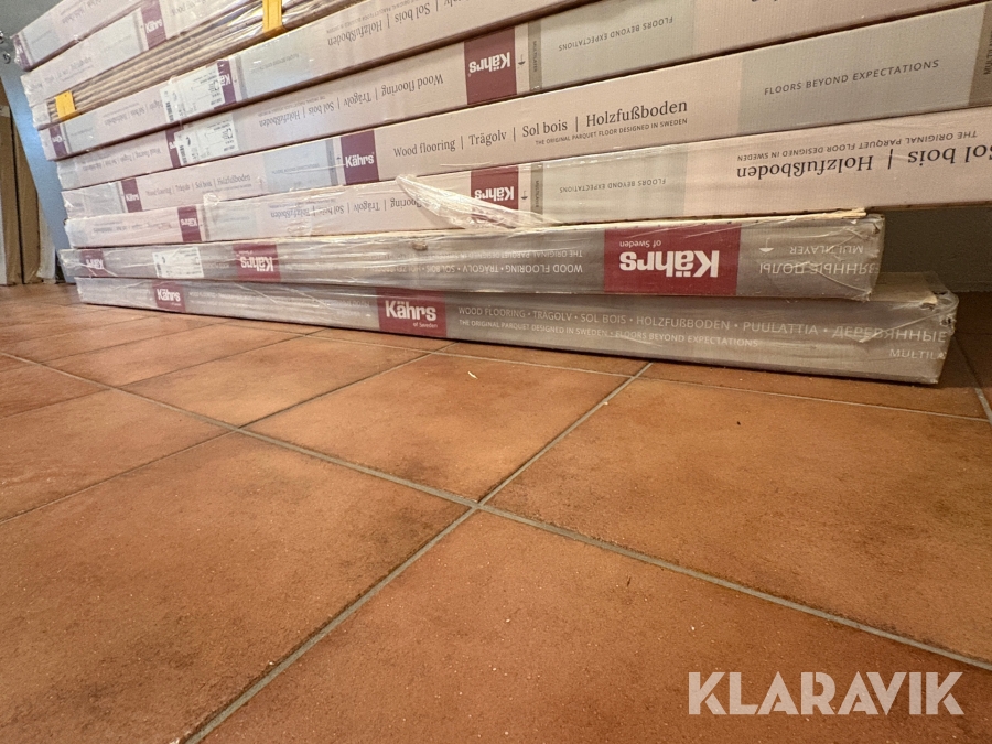 Parkettgolv kährs Lecco Oak matt 3 strip