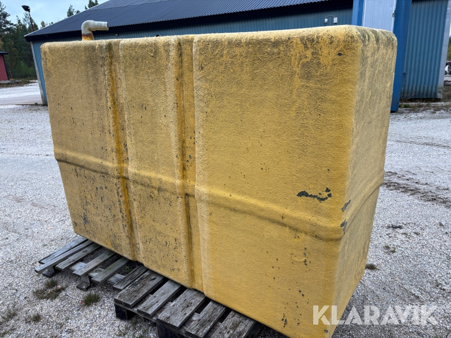 Vattentank glasfiber 1800 L